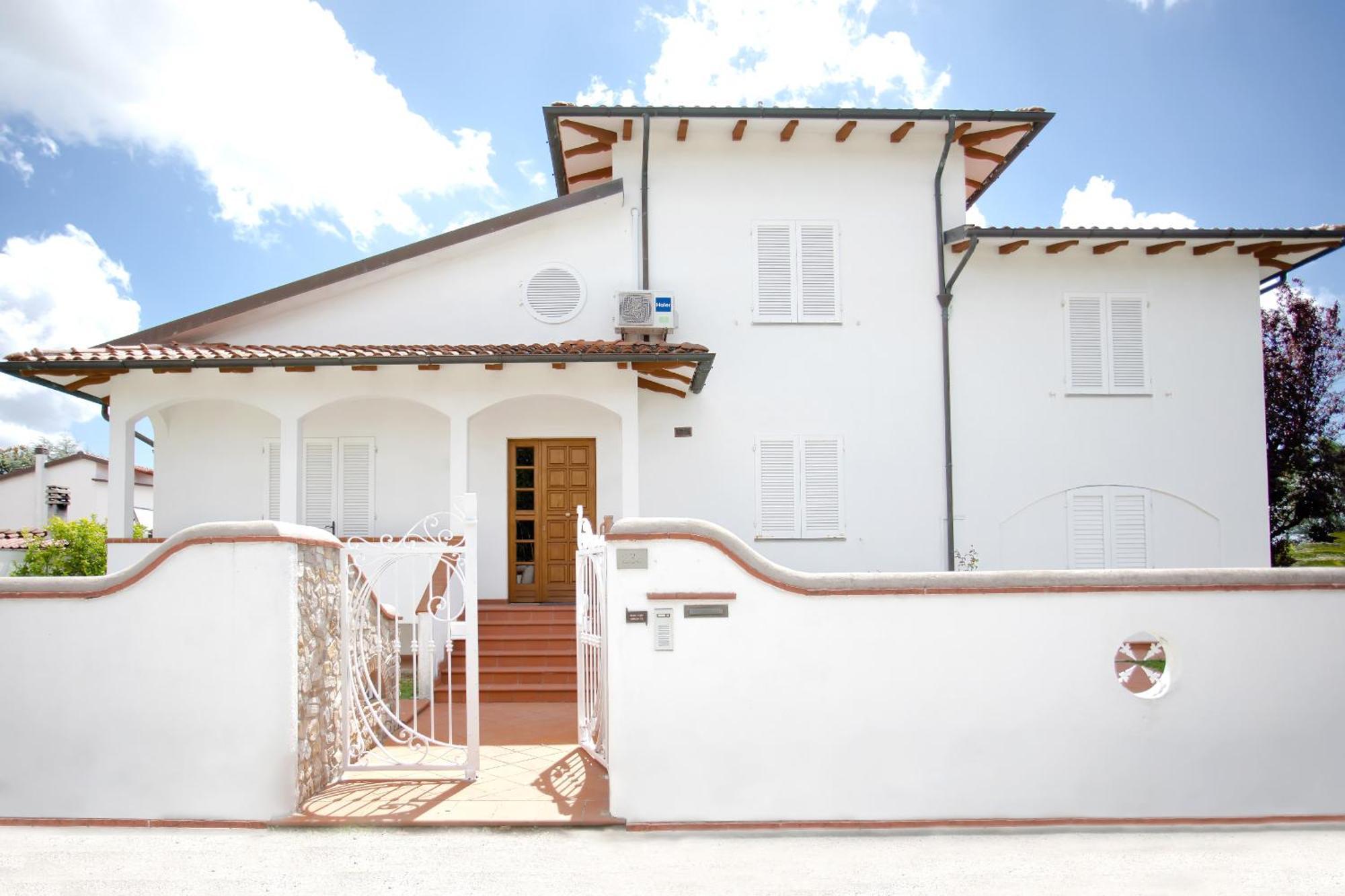 Affitti Brevi Green House Cascina Εξωτερικό φωτογραφία